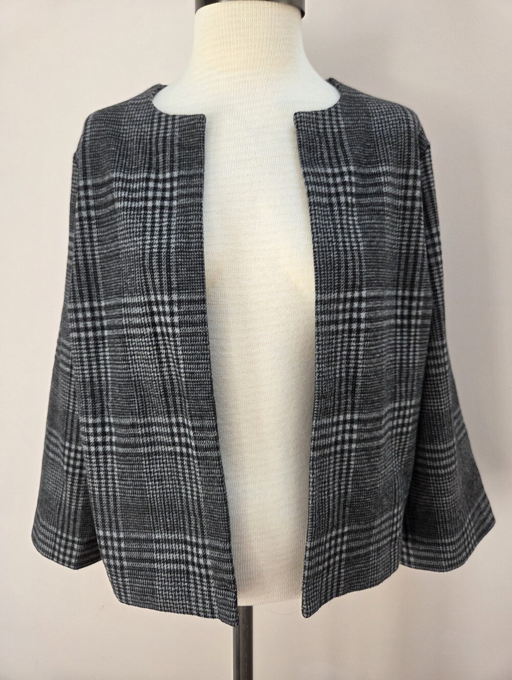 J Jill Wearever Collection Gray Glen Plaid Open Front Jacket, Size Small